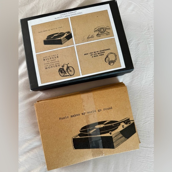 Blank note cards with envelopes - Picture 2 of 3